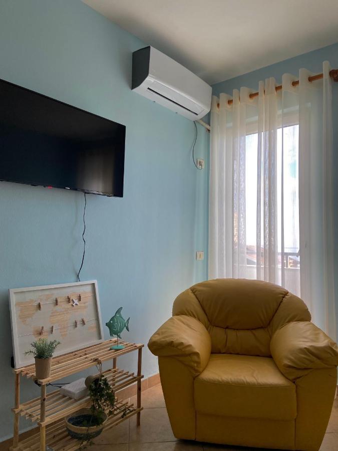 Seashell Apartment Durres Exterior photo