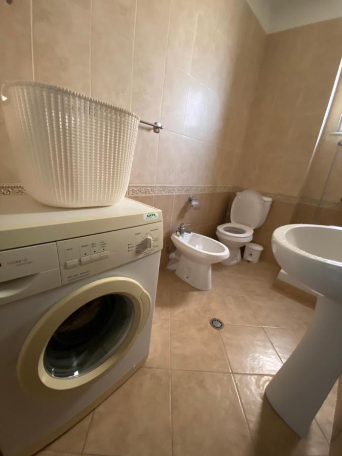 Seashell Apartment Durres Exterior photo
